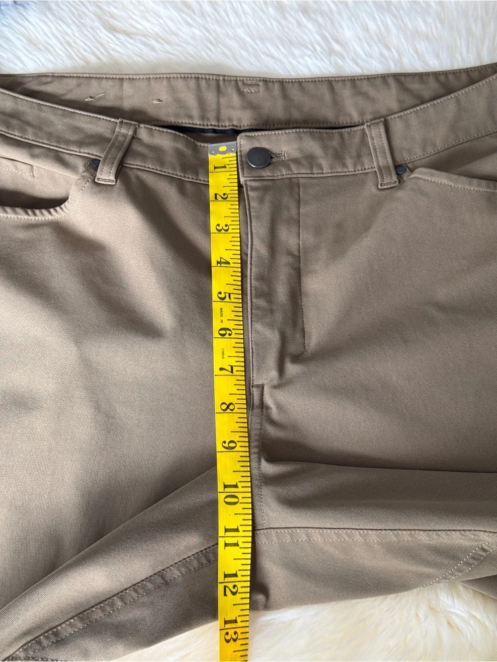 Lululemon ABC 5-Pocket Pants Mens Sz 38